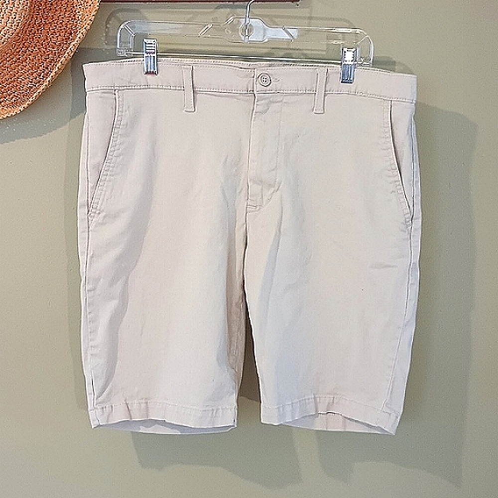 U.S. Polo Men's Khaki Shorts Activate/Stretch Preppy Casual Size 36